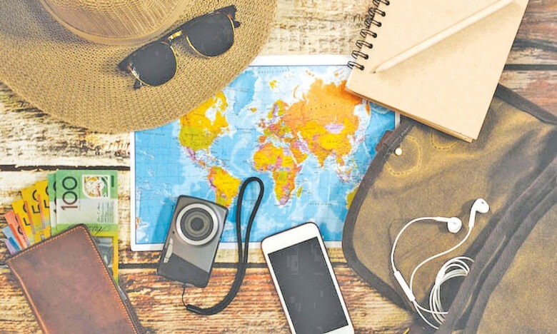 تفاوت بین سفر و گردشگری چیست؟